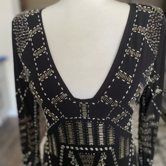 Arden B. Exclusive Beaded Cocktail dress - Picture 3 of 10